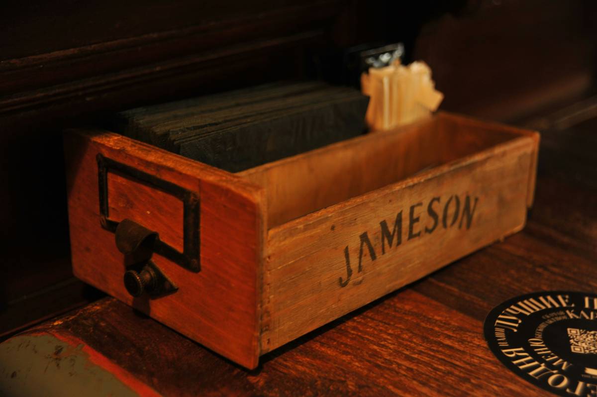 Why Your Memories Deserve Better: The Ultimate Guide to Wooden Keepsake Boxes Personalized