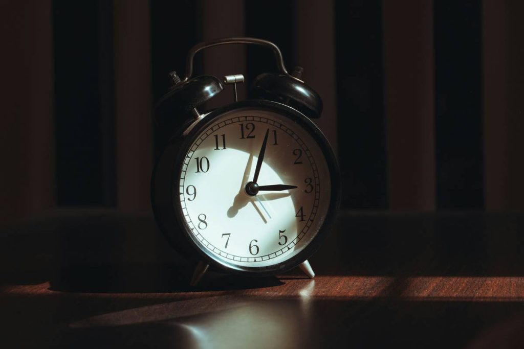 Why Your “Timekeeping Device Keepsake Boxe Wake Up” Moment Might Be the Secret to Meaningful Home Decor